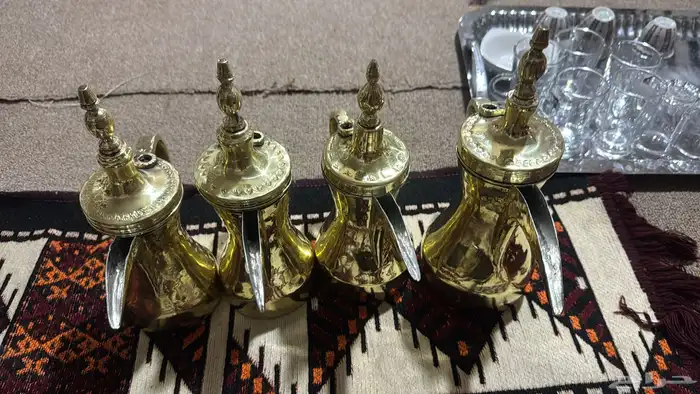 اربع دلال قرشيه ختمين وحزامين مربوبه جاهزه 3