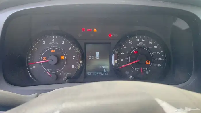 تويوتا سينا 2016 مصدوم 17