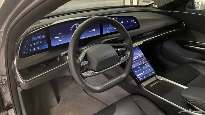 لوسيد اير بيور 2025 26