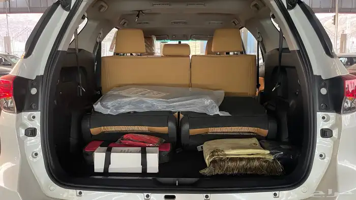 تويوتا فورتشنر بنزين - بدون دبل - 2025 13