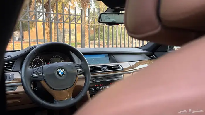 بي ام دبليو 740Li 2010 ( منوة المستخدم . ممشى قليل ) 34