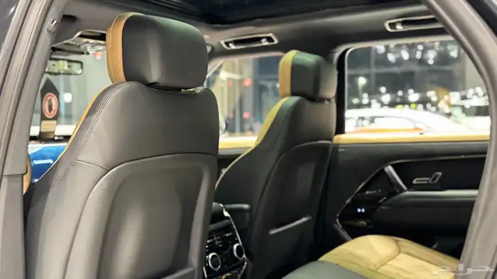 رنج روفر سبورت 2025 Se 5