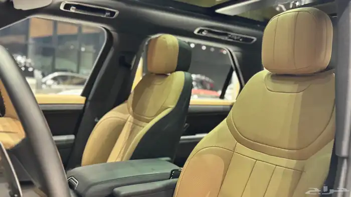 رنج روفر سبورت 2025 Se 4