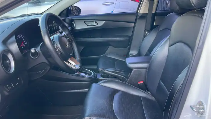 كيا سيراتو K3 2020 .. جنط.. تبريد مقاعد .. نظيفة 11