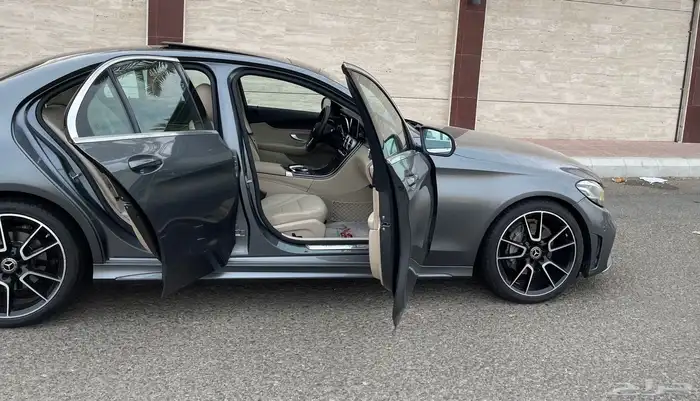 مرسيدس_C200_AMG_2019 60