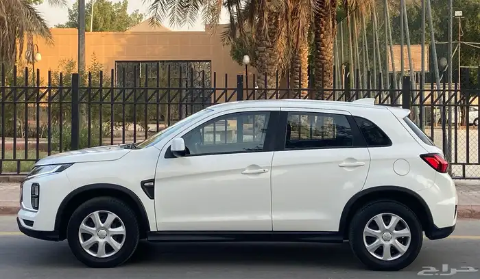 ميتسوبيشي   ASX   2022 استاندر 7