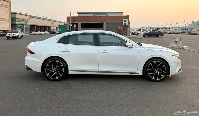 هونداي ازيرا 2021 ( بنزين ) فل كامل شبه جديدة للبيع 7