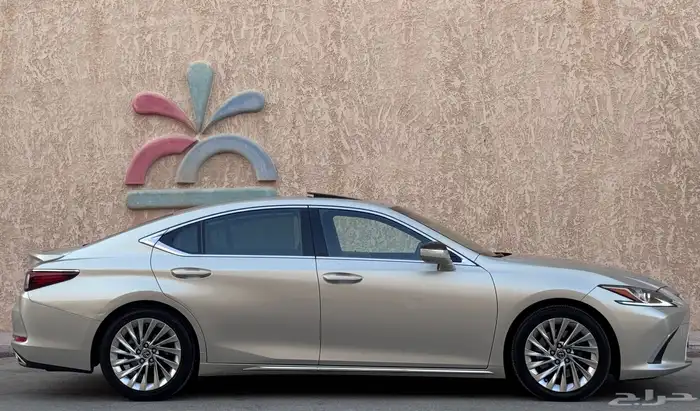 لكزس ES350 CC 2020 بحالة ممتازة 10