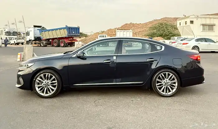 كيا كادينزا 2020 ( بنزين ) فل كامل بدون بانوراما للبيع 6