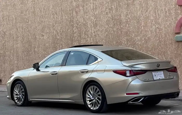 لكزس ES350 CC 2020 بحالة ممتازة 4