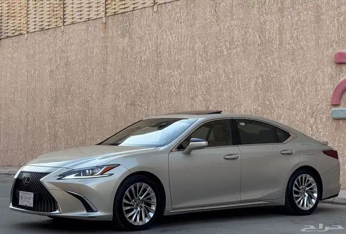 لكزس ES350 CC 2020 بحالة ممتازة 5