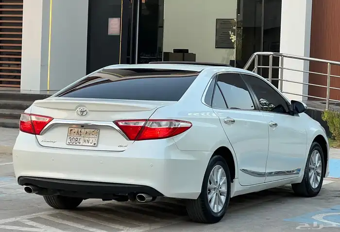 تويوتا كامري 2016 فل كامل (بحالة ممتازة) 5