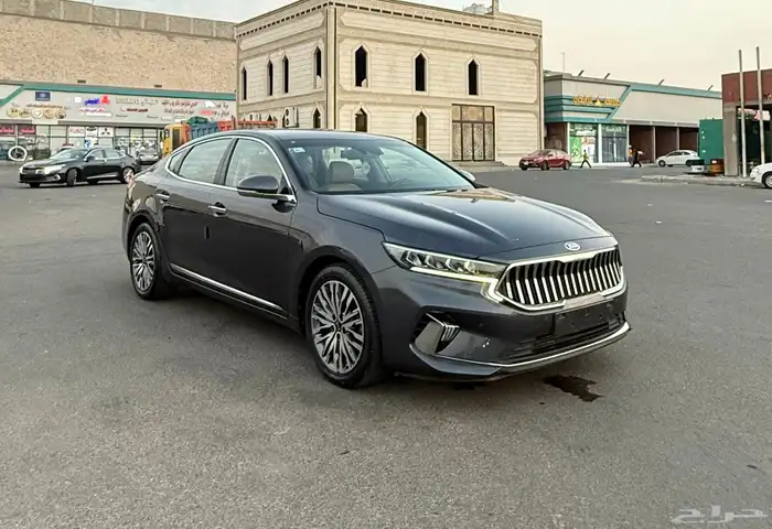 كيا كادينزا 2020 ( بنزين ) شبه جديدة للبيع 2