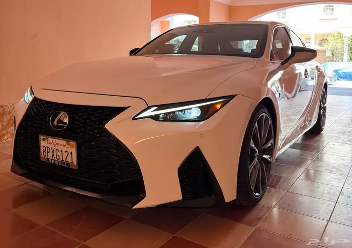 لكزس IS 350 f sport 2023 2