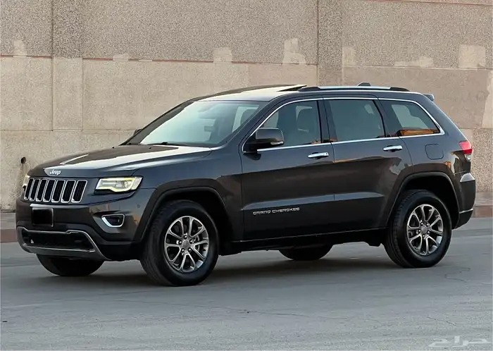 جيب شيروكي 2014 فل سعودي 0