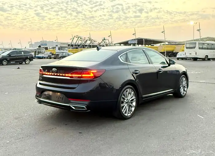 كيا كادينزا 2020 ( بنزين ) فل كامل بدون بانوراما للبيع 3