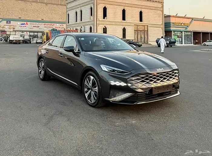 كيا K8 2023 ( بنزين 6 سلندر ) فل كامل بدون بانوراما للبيع 2
