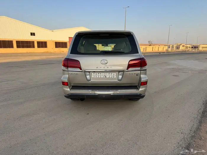 لكزس 2013 عبدالطيف جميل 5