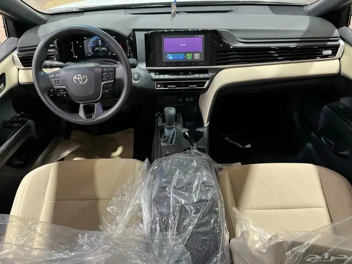 تويوتا   كامري E استاندر بنزين 2025 جديد سعودي 118.450 شامل 23