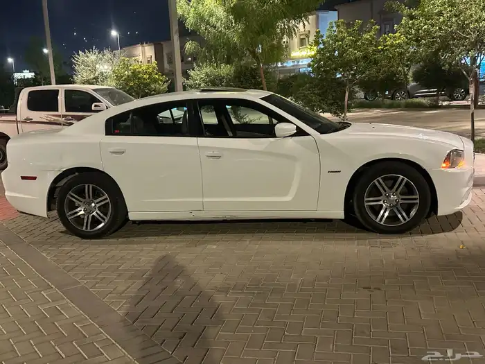 دودج تشارجر Rt 2014 5