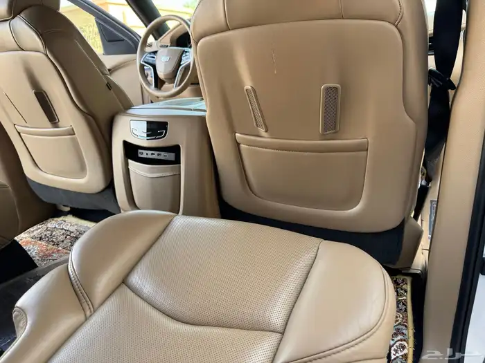 اسكاليد بلاتنيوم 2018 17