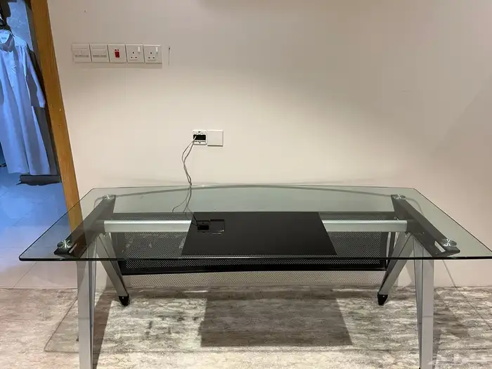 طاوله مكتبية 2