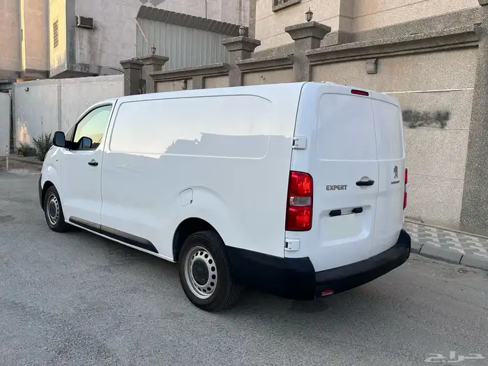 بيجو اكسبيرت 2022 ديزل تماتيك بضاعه نضيف محركات وكاله 4