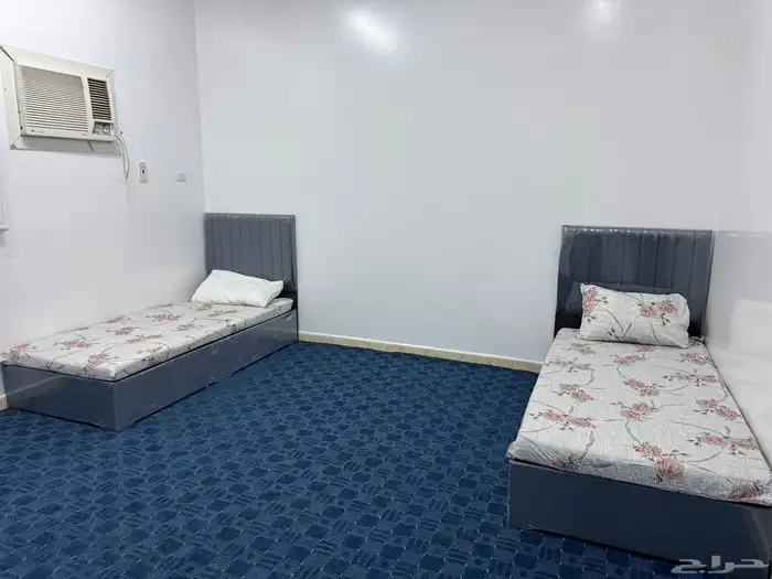 شقة غرفتين وصالة ومطبخ وحمام نظيفة جدا 1