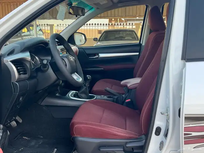 للبيع هايلوكس 2023 6