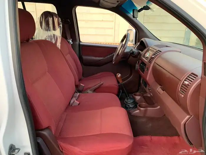 نسيان نافارا SE غمارتين 2014 نظيف جدا 10