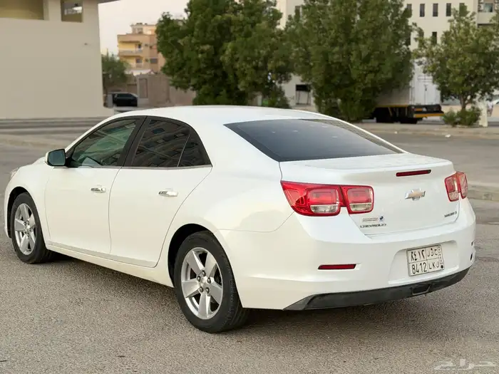 ماليبو 2015 نضيفه ممشا قليل 7