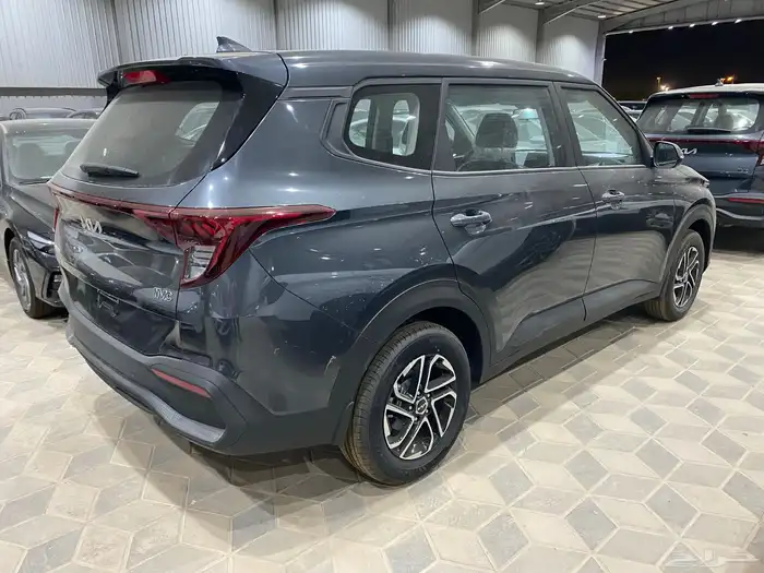 كيا كارينز استندر سعودي 2025 7