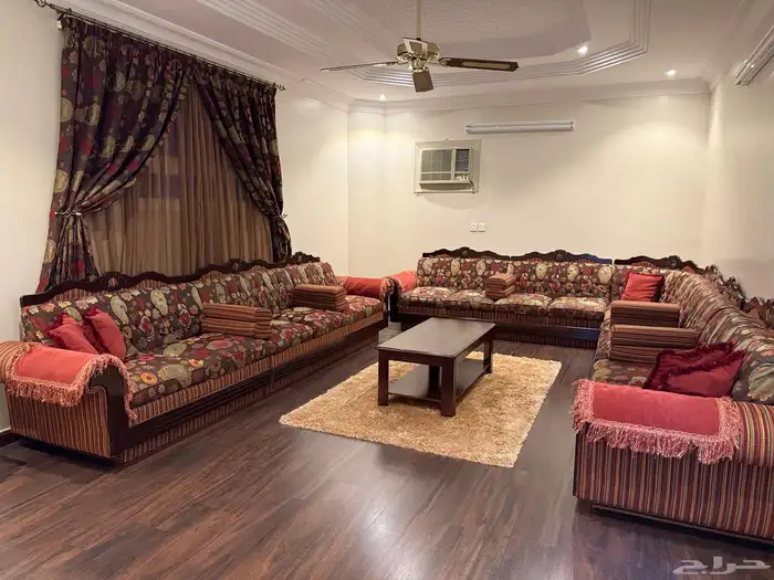 كنب بتصميم مغربي 1