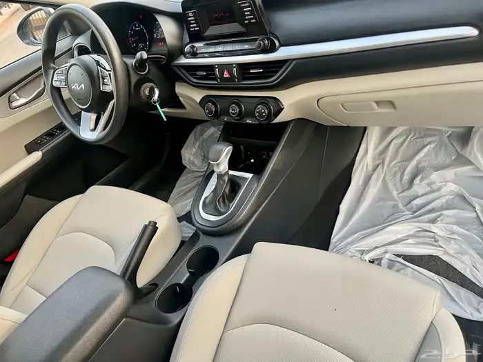 كيا سيراتو 2024 استاندر ( بحالة الوكالة ) 12