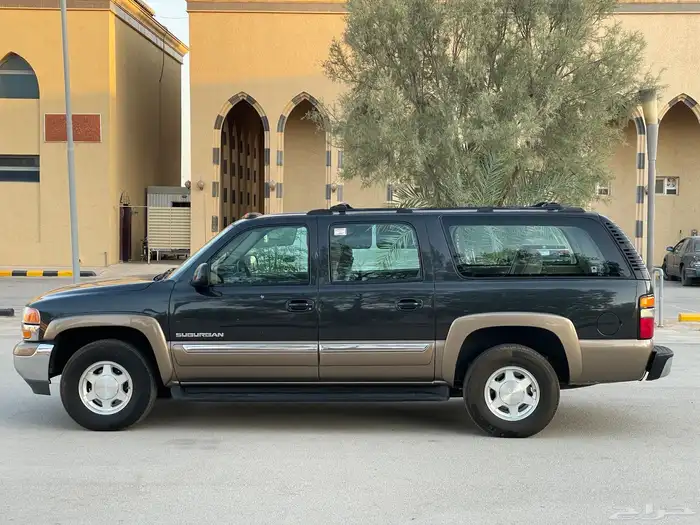 GMC سوبربان 2004 مخزن 3