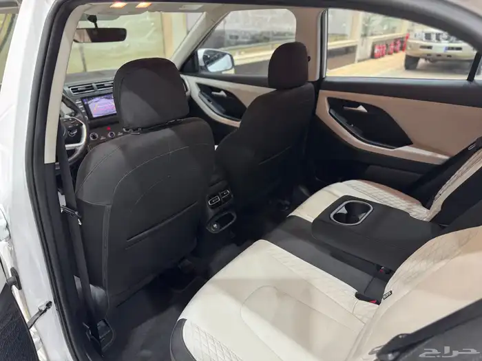 هيونداي كريتا نص فل موديل 2023 13