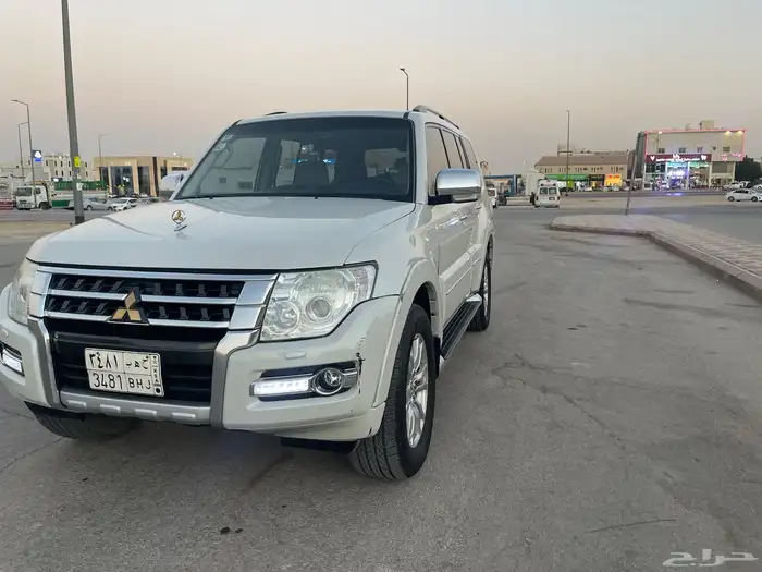 باجيرو 2016 فل كامل علامه ذهبية 1