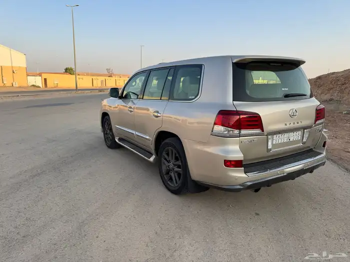 لكزس 2013 عبدالطيف جميل 6