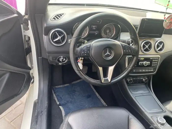 مرسيدس 2014 للبيع Cla250 7