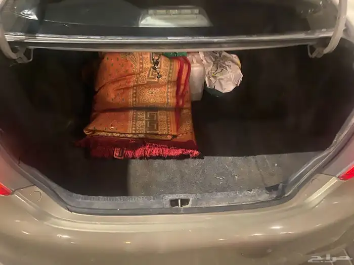 للبيع كامري 2013 فل كامل GLX 11