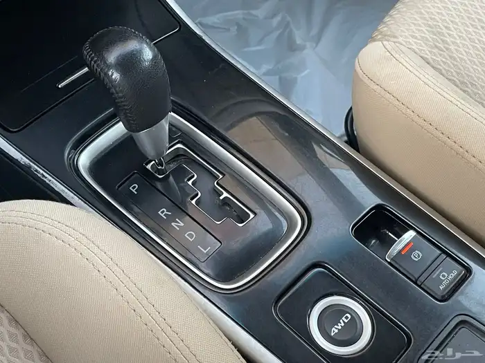 ميتسوبيشي اوتلاندر موديل 2020 25