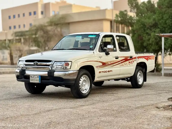 للبيع هايلكس غمارتين 2003 ((GL))نظيف 2