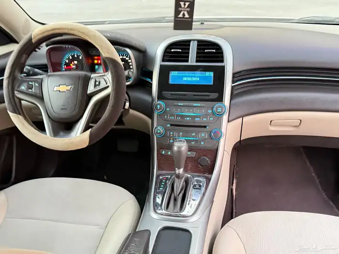 ماليبو 2015 نضيفه ممشا قليل 11