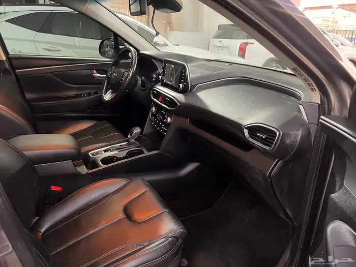 سنتافي 2020 (ديزل) 7مقاعد وارد كوريا 14