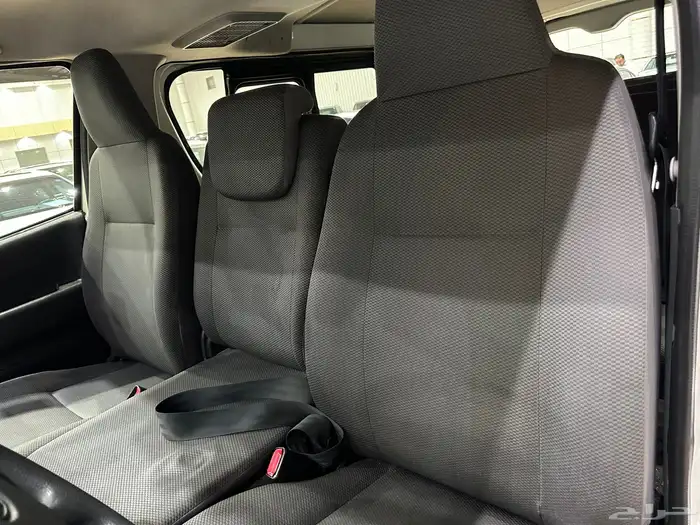 تويوتا باص هايس موديل 2016 ممشى قليل ركاب نظيف 13