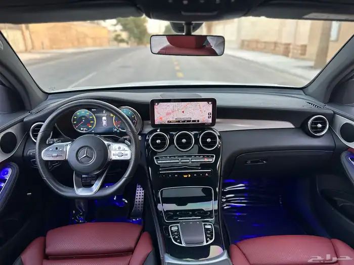 مرسيدس GLC200 كوب بحاله الوكاله ماشي 47 الف فقط 17