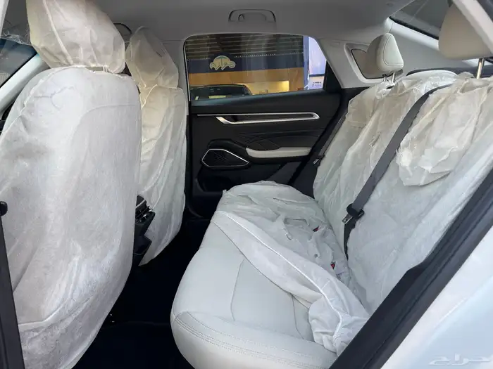 جيلي امجراند 2025 عداد 22 الف 7