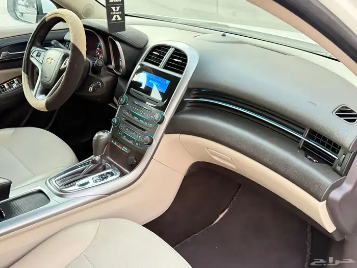 ماليبو 2015 نضيفه ممشا قليل 15