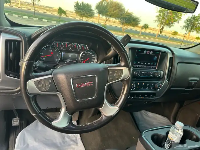 للبيع جمس سييرا 2018 غماره Z71 دبل 4X4 فل 30