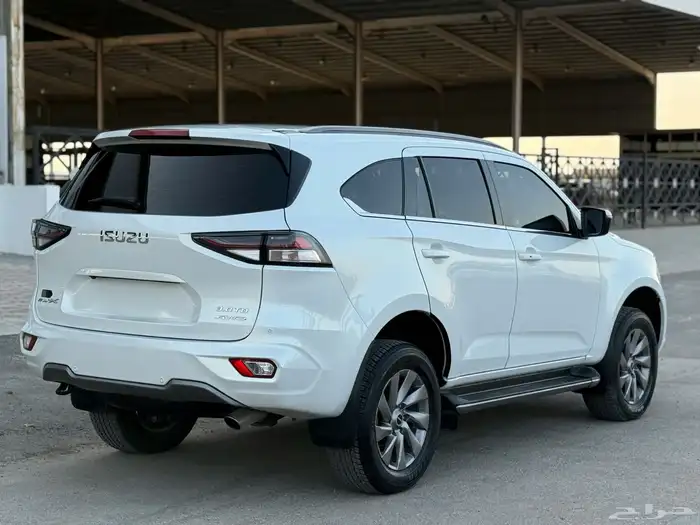 ايسوزو - 2023 - دبل - ديزل 4